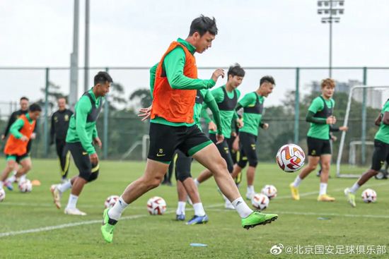 纪录片背后的非虚构内容是产品化的依据，;产品化、商业化、资本化才是能够让整个行业发展起来的根本